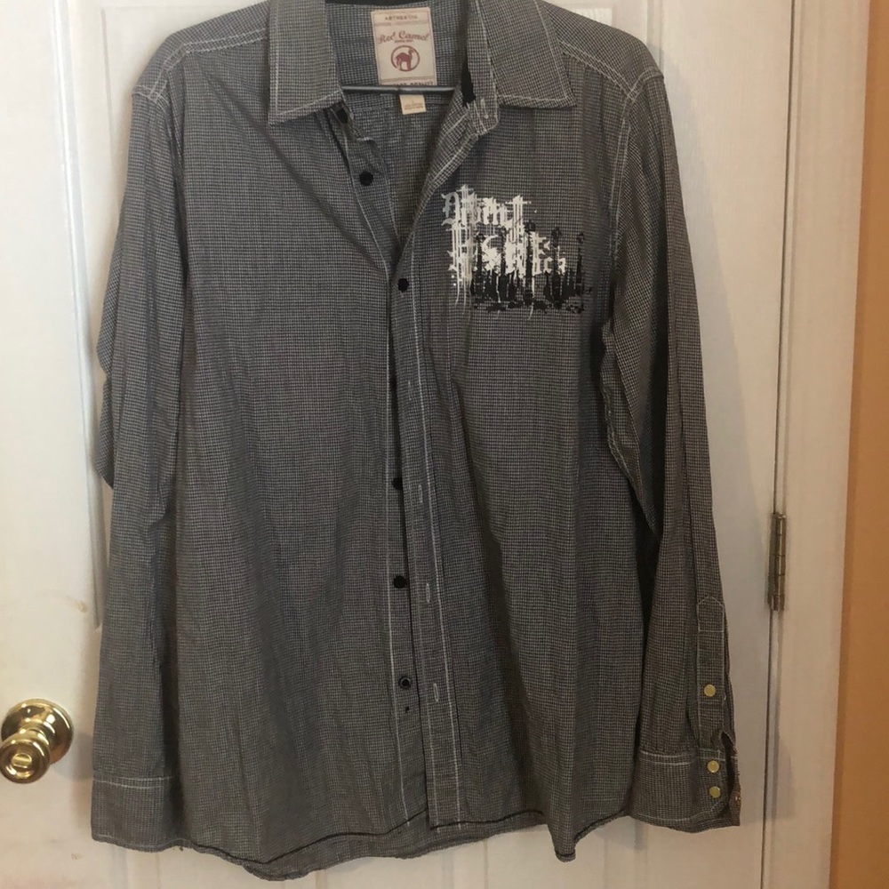 Black and white button down shirt
